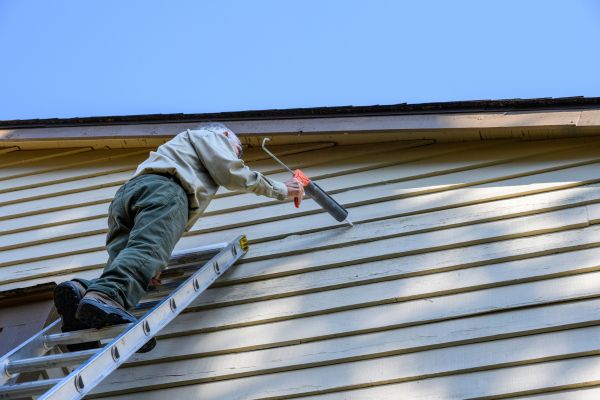 Cost of Vinyl Siding Caulk Repair in Bremerton